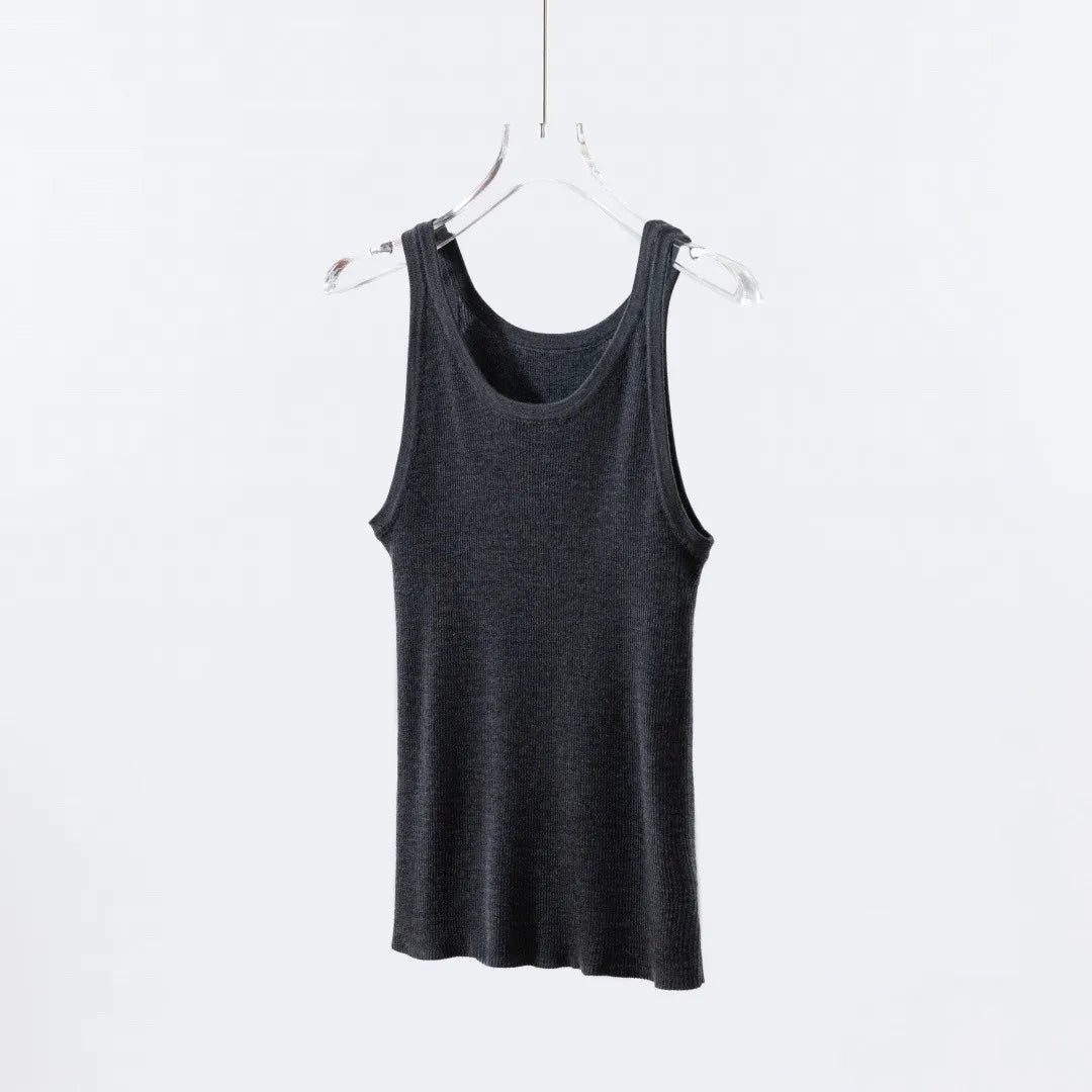 Fine-Spun 100% Superfine Merino Wool Round-Neck Knitted Camisole for Women, Thin, Slim-Fitting, Sleeveless Base Layer Top