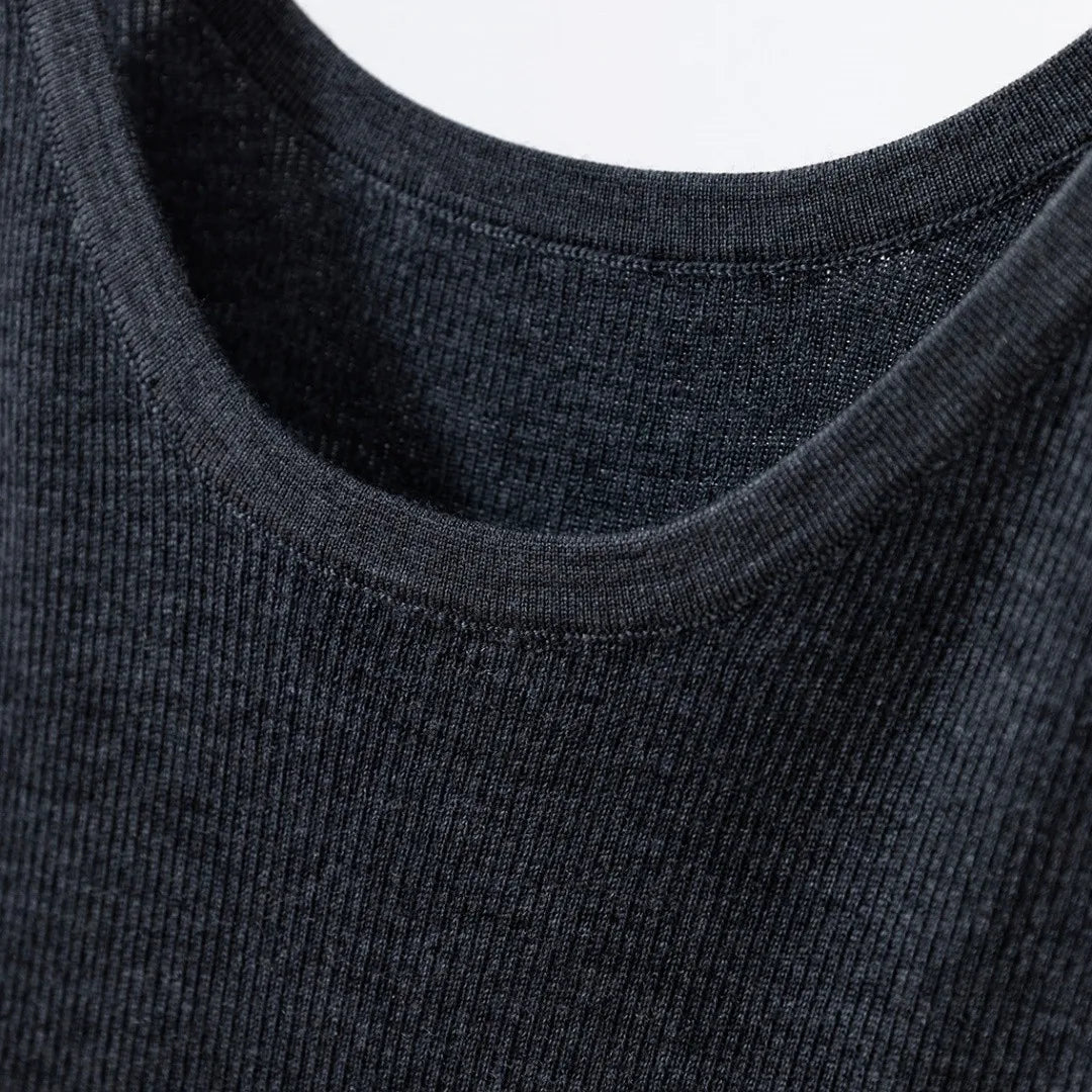 Fine-Spun 100% Superfine Merino Wool Round-Neck Knitted Camisole for Women, Thin, Slim-Fitting, Sleeveless Base Layer Top