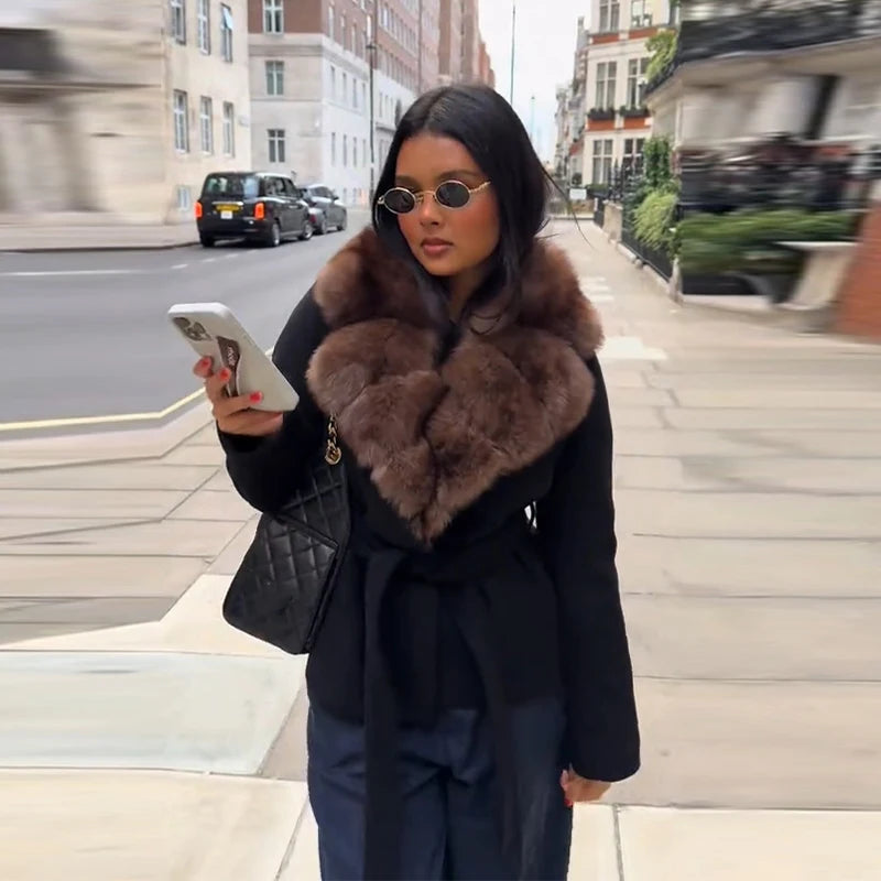 Street Faux Fur Patchwork Cropped Coats Women Loose Lapel Full Sleeve Pockets Warm Jackets 2025 Winter Lady Fashion Outwear