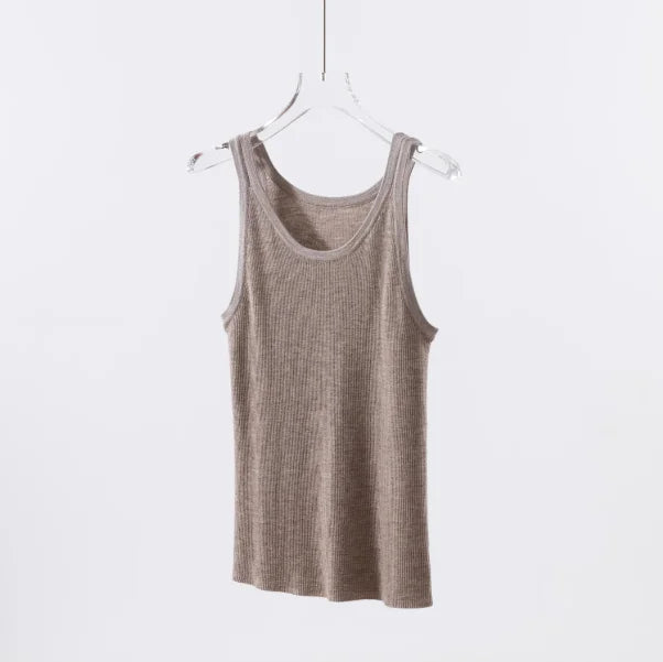 Fine-Spun 100% Superfine Merino Wool Round-Neck Knitted Camisole for Women, Thin, Slim-Fitting, Sleeveless Base Layer Top