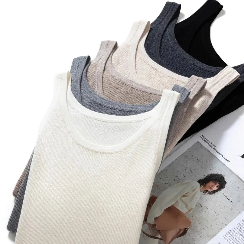 Fine-Spun 100% Superfine Merino Wool Round-Neck Knitted Camisole for Women, Thin, Slim-Fitting, Sleeveless Base Layer Top