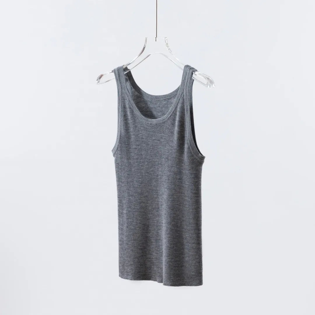 Fine-Spun 100% Superfine Merino Wool Round-Neck Knitted Camisole for Women, Thin, Slim-Fitting, Sleeveless Base Layer Top