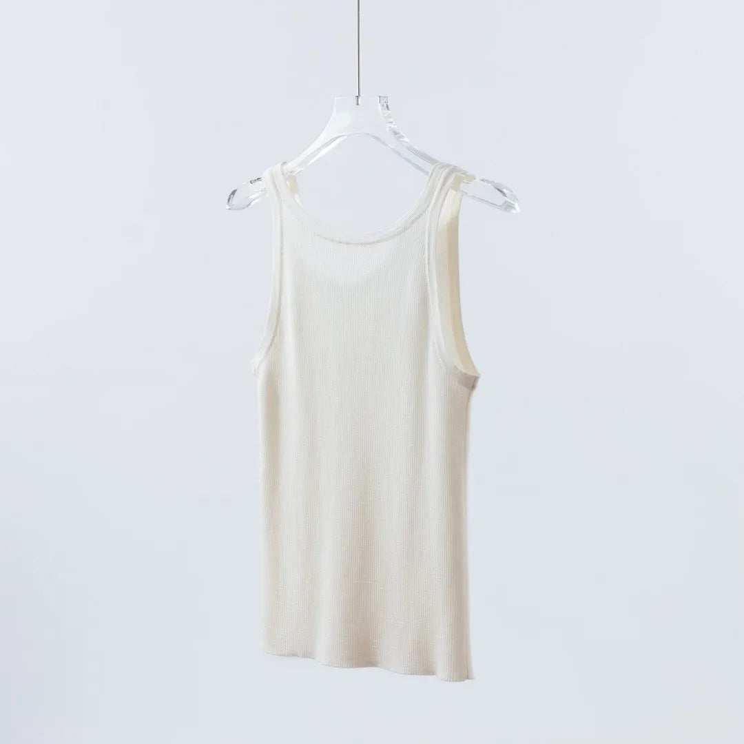 Fine-Spun 100% Superfine Merino Wool Round-Neck Knitted Camisole for Women, Thin, Slim-Fitting, Sleeveless Base Layer Top